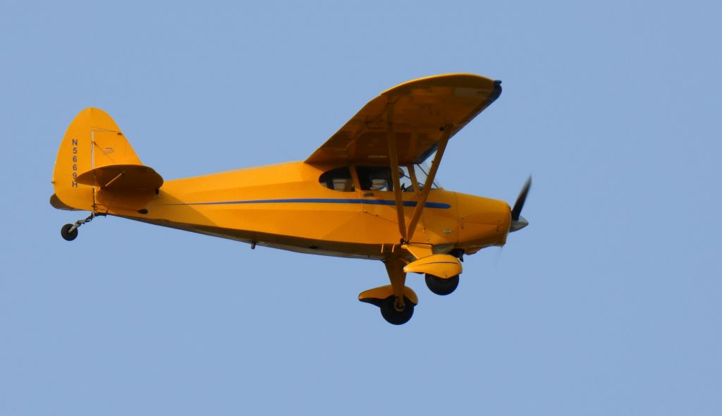 Piper PA-16 Clipper (N5669H) - On final is this 1949 Piper PA-16 Clipper from the Summer of 2020.