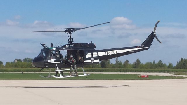 Bell UH-1V Iroquois (N67PD)