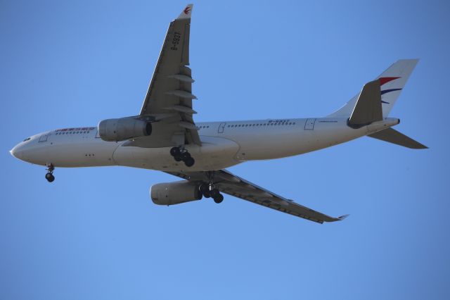 Airbus A330-200 (B-5937)