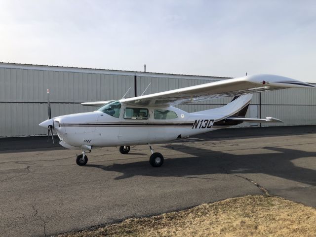 Cessna Centurion (N13C)