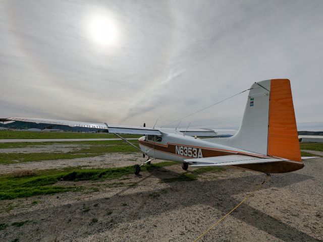 Cessna Skylane (N6353A)