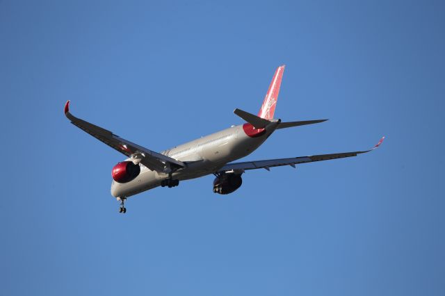 Airbus A350-1000 (G-VPOP)