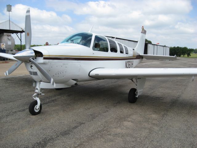 Beechcraft Bonanza (36) (GRC36VH)