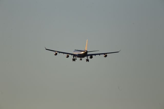 Airbus A340-300 (RP-C3441)