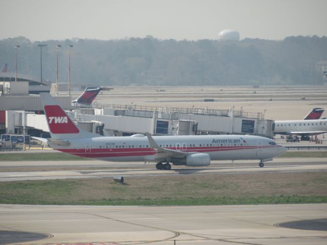 Boeing 737-800 (N915NN) - TWA Retro Livery Taxiing For Takeoff. It flew to LAX 