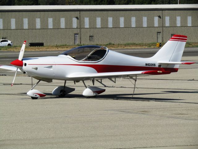 Experimental 100kts (N432ES) - Parked at Fullerton