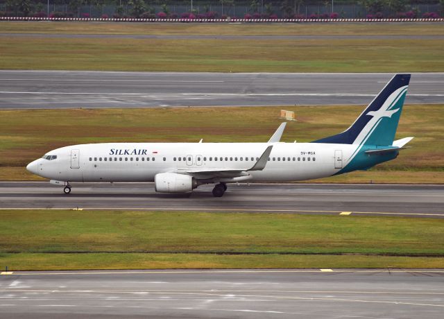 Boeing 737-800 (9V-MGA)
