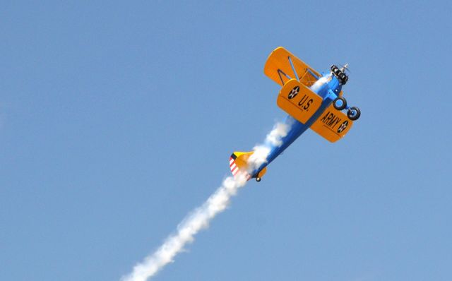 — — - 08272011  Wings Over Waukesha Airshow