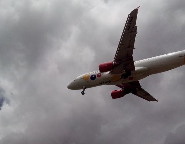 Airbus A320 (HK-4861)