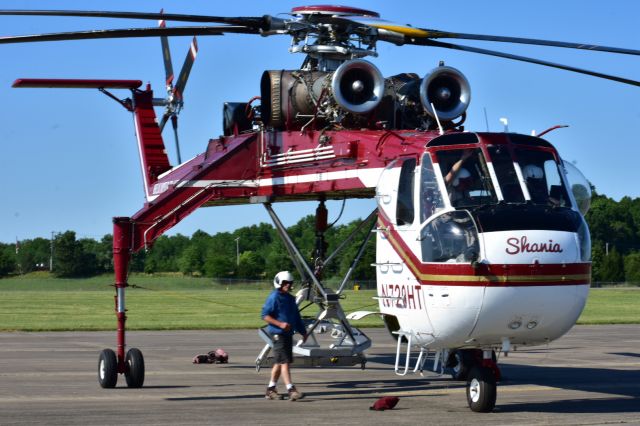 Sikorsky CH-54 Tarhe (N720HT)