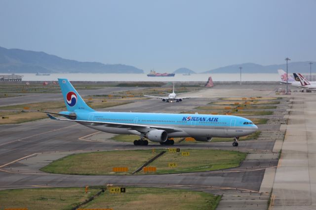 Airbus A330-300 (HL7554)