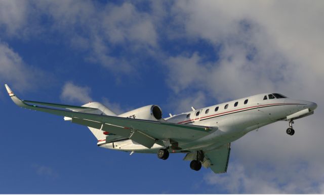 Cessna Citation X (N348CF)