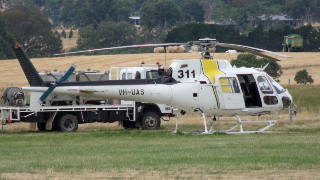 Eurocopter AS-350 AStar (VH-UAS)