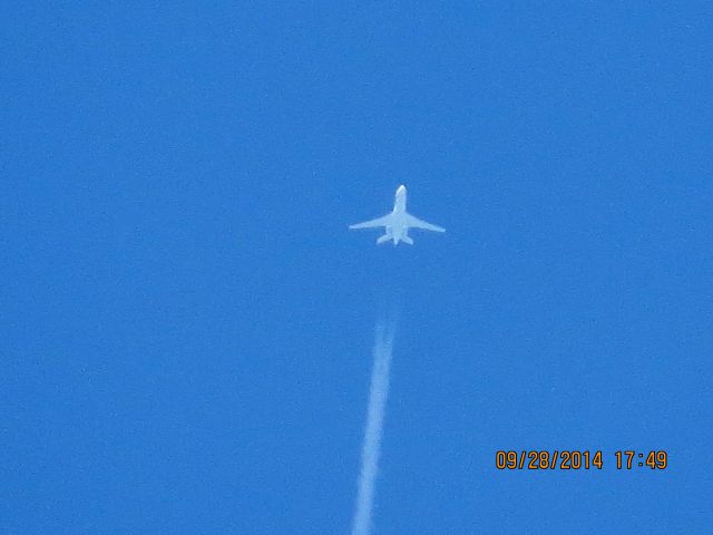 Dassault Falcon 2000 (N231TJ)