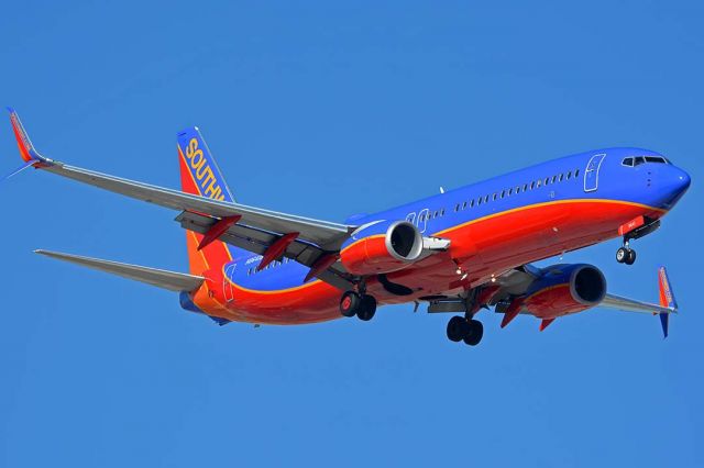 Boeing 737-800 (N8641B) - Southwest 737-8H4 N8641B at Sky Harbor on November 28, 2017. 