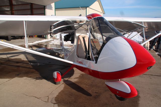 Unknown/Generic Microlight aircraft (N812PF) - Kind owner let me look at his Quad City Challenger II. This was the first time I'd seen it with the wings on. 01/26/19