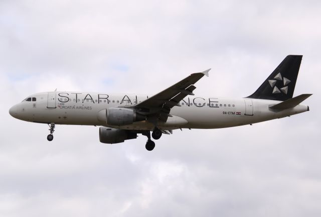 Airbus A320 (9A-CTM)