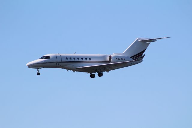 Cessna Citation Longitude (N832QS)