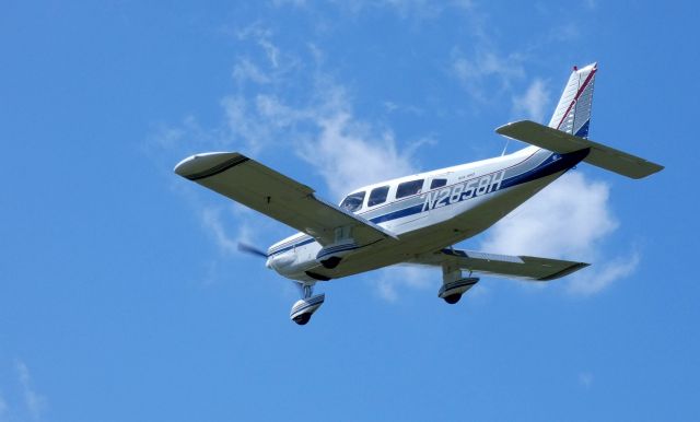 Piper Saratoga/Lance (N2858H) - On final is this 1979 Piper Saratoga/Lance PA-32-300 in the Summer of 2019.