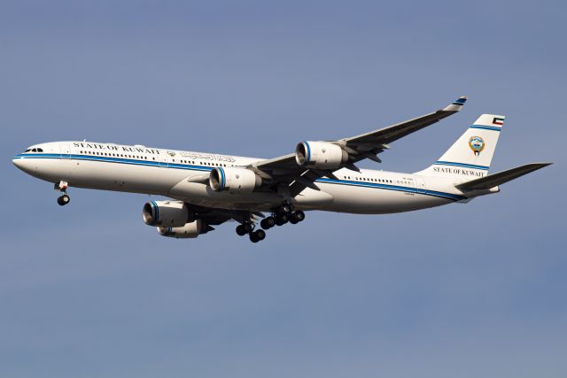 Airbus A340-500 (9K-GBA) - Kuwait Government Three Heavy