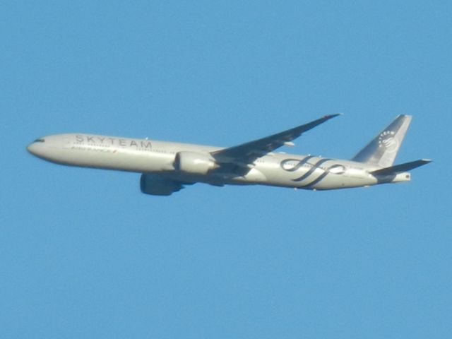 BOEING 777-300ER (F-GZNE) - Finally Caught Her! Air France's Skyteam Livery Boeing B777-328ER Flies By My Home Approaching Dulles International Airport Runway 1C Center