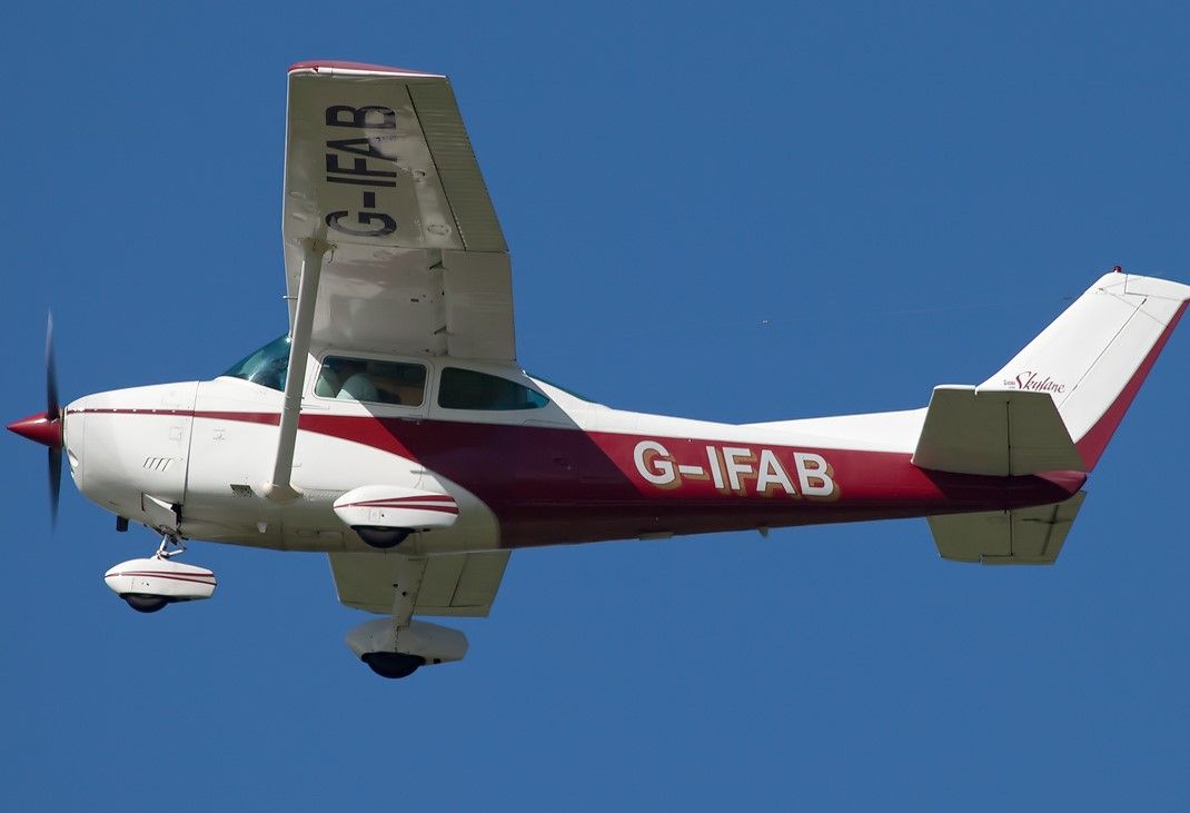 Cessna Skylane (G-IFAB) - LAMB HOLM INTERNATIONAL RESIDENT