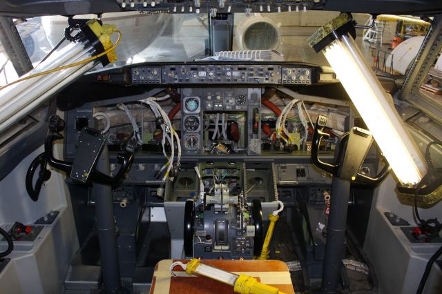 Boeing 737-800 (N38257)