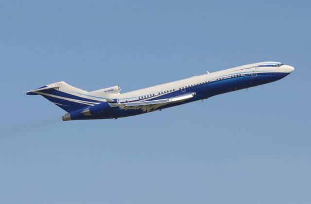 Boeing 727-100 (M-STAR)