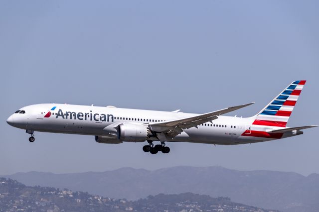 N822AN — - Staying at LA was able to shoot a little bit