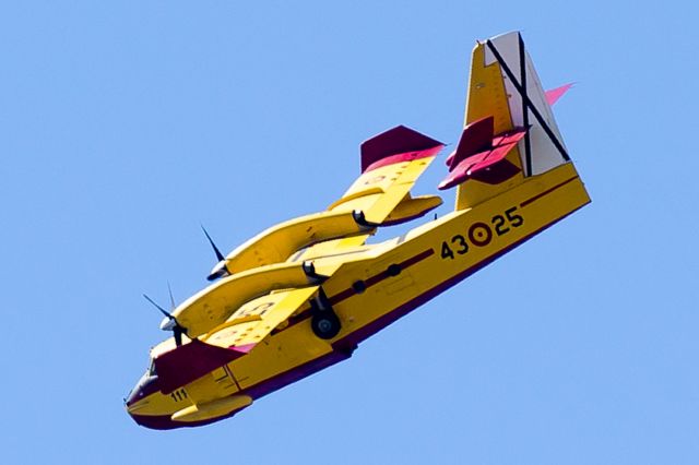 — — - Taken from a boat in Club de Mar, Palma, Mallorca. About to pick up water to fight a huge fire (30 aircraft and helis involved) - July 2013