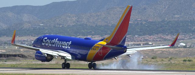 Boeing 737-700 (N723SW)