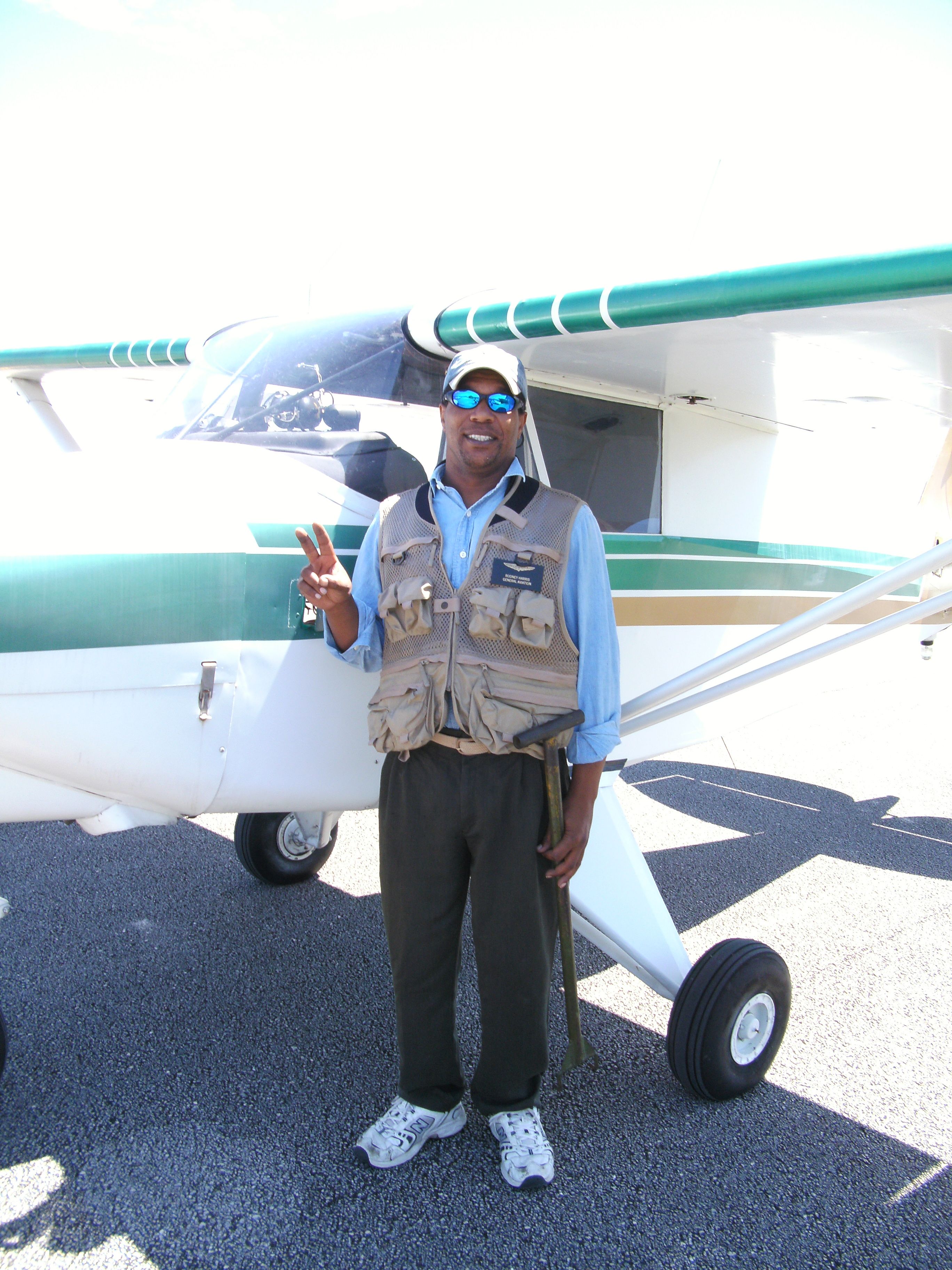 N4583Z — - rodney harris and the piper colt returning from a flight  notice the towbar