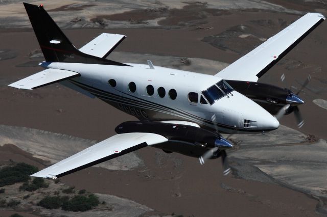 Beechcraft King Air 90 (N85PC)