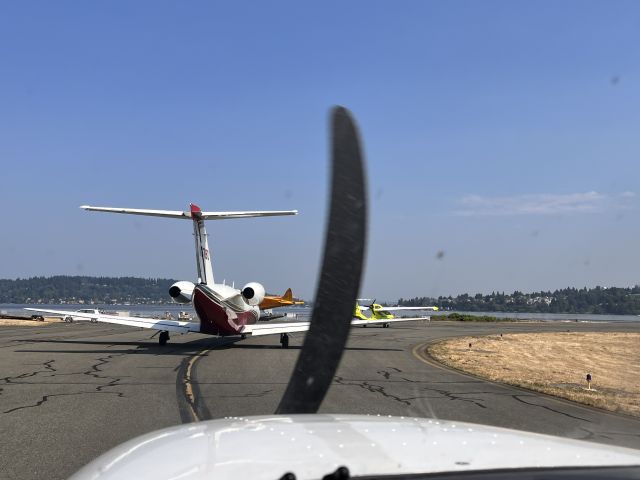 Cessna Citation CJ1 (N279D) - Lined up for Runway 16 behind a Cessna Citation CJ3 and an Icon A5.