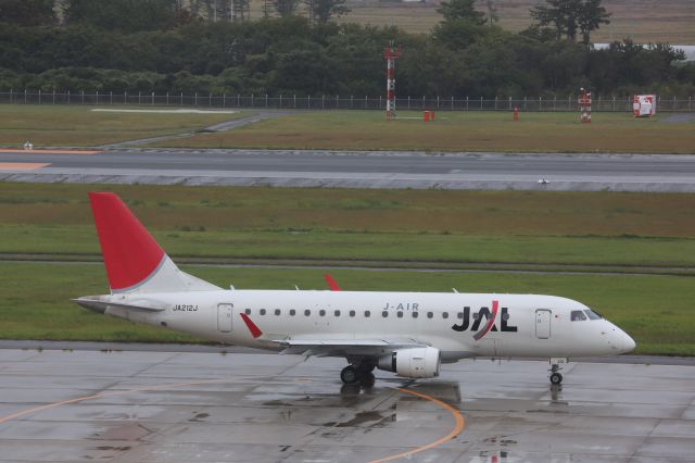 Embraer 170/175 (JA212J)