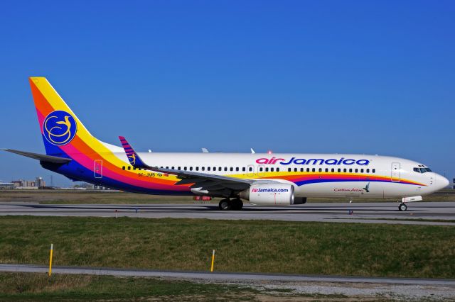 Boeing 737-800 (9Y-JMB) - Air Jamaica - Caribbean Airlines 9Y-JMB Taxiing for departure using RWY 06L out of Toronto Pearson International Airport. Courtesy Reinhard Zinabold ©