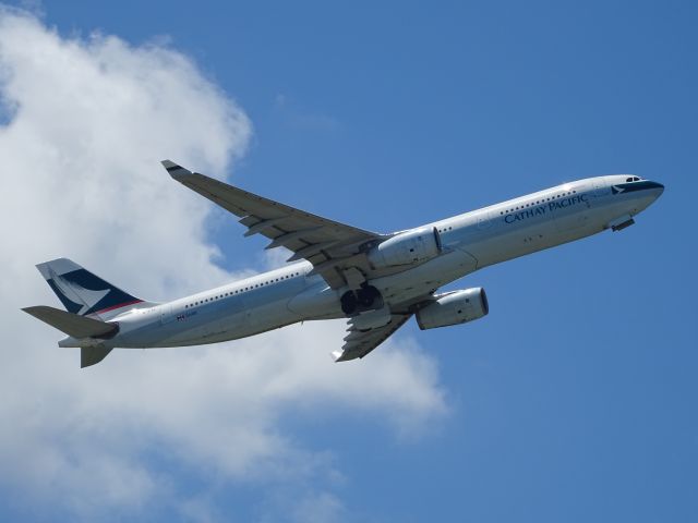 Airbus A330-300 (B-LAL)