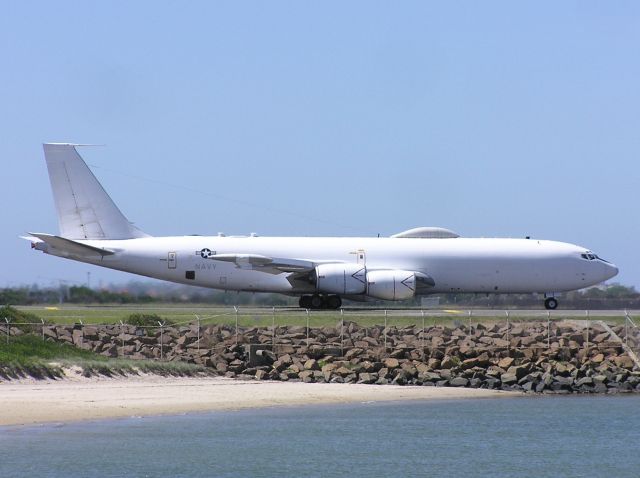 Boeing 707-100 (USNAVY) - This photo was a scoop shot right place & time i cannot find or see any Rego details on this great looking aircraft?.