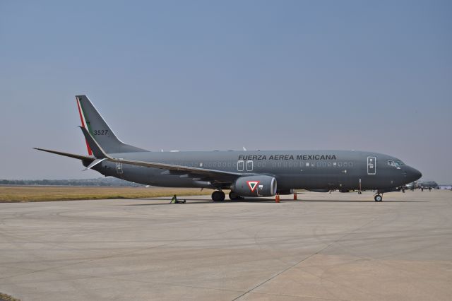 Boeing 737-800 (FAM3527) - Boeing 737-8ZY FAM-3527, MSN 63324 on display in Santa Lucia AB during the open day in trade show "FAMEX 2019" (04/2019).