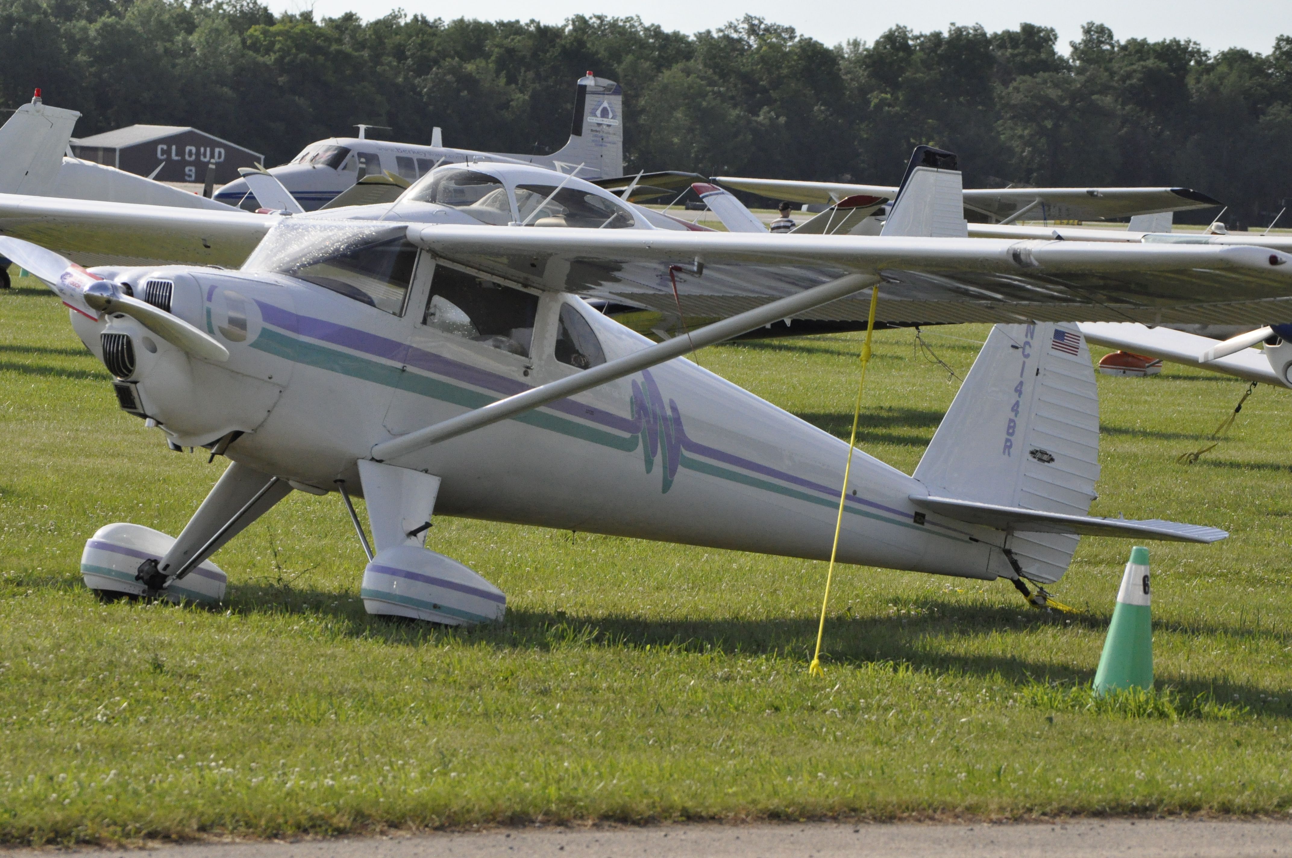 Cessna Skyhawk (N144BR)