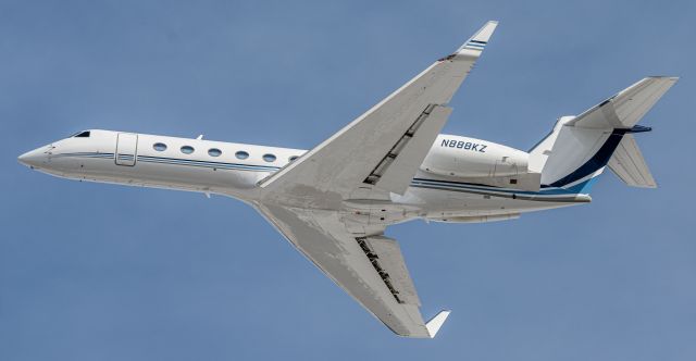 Gulfstream Aerospace Gulfstream V (N888KZ)