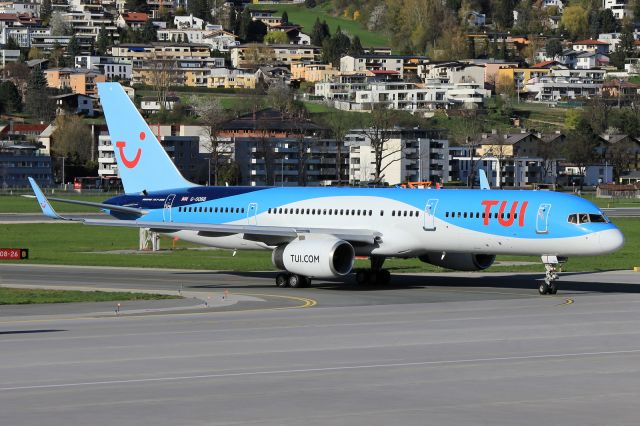 Boeing 757-200 (G-OOBB)