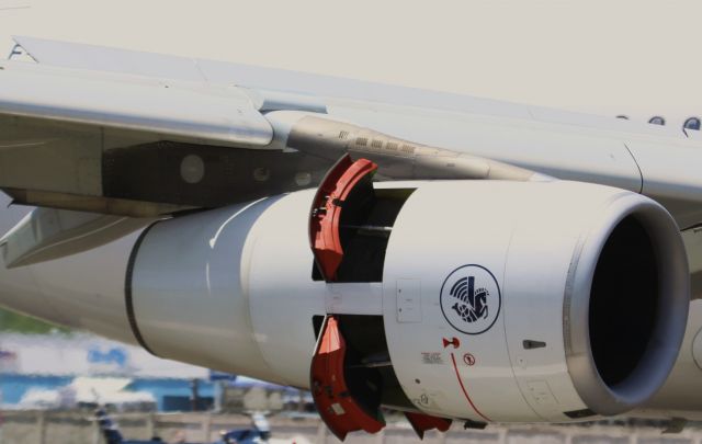 Airbus A340-300 (F-GLZJ)