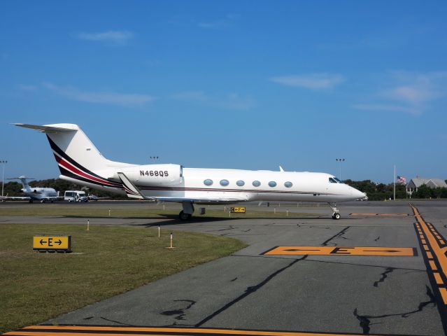 Gulfstream Aerospace Gulfstream IV (N468QS) - After landing runway 24.