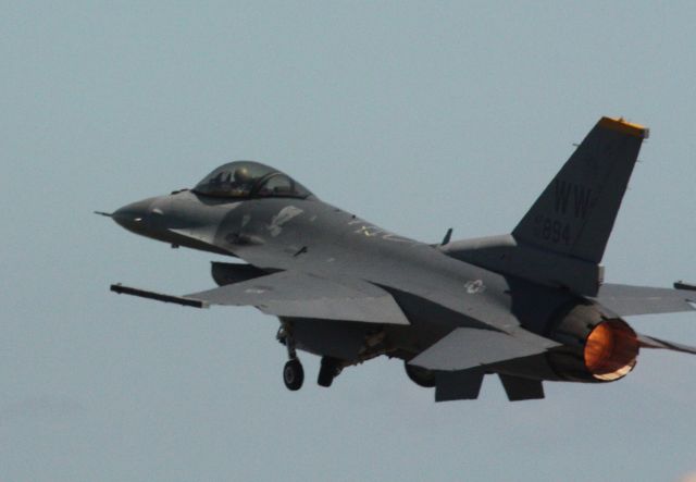 Lockheed F-16 Fighting Falcon — - F16 taking off at Avalon Air Show 2013