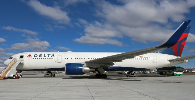 BOEING 767-300 (N394DL) - Deltas N394DL, a B763, is snapped here on the Atlantic Aviation ramp at RNO as it is being prepped to transport US Marines to Elmendorf AFB (Joint Base Elmendorf-Richardson), EDF/PAED, in Anchorage, Alaska.