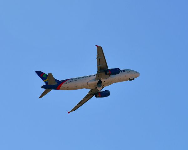 Airbus A320 (N611NK) - Spirit Airlines Airbus A320-232 N611NK leaving Detroit