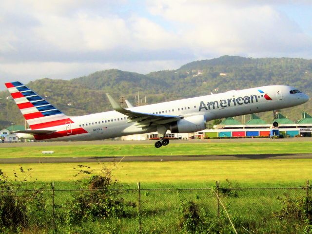 Boeing 757-200 (N691AA)