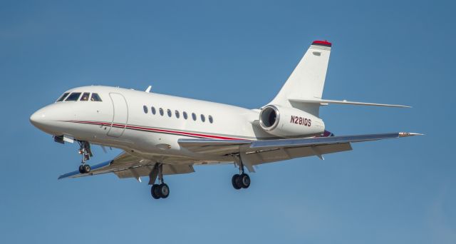 Dassault Falcon 2000 (N281QS)