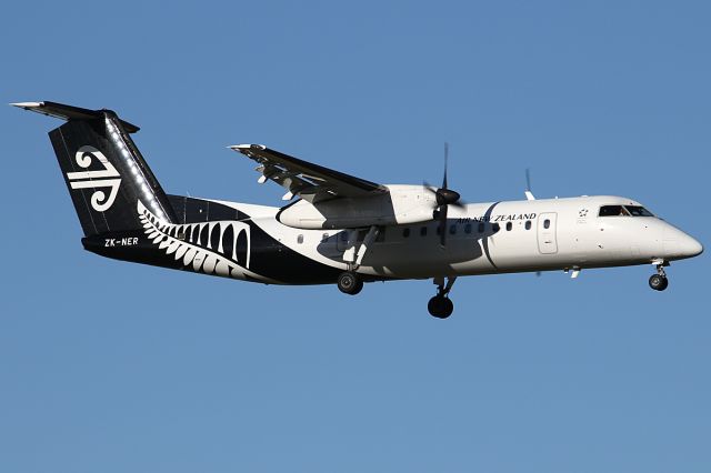 de Havilland Dash 8-300 (ZK-NER)